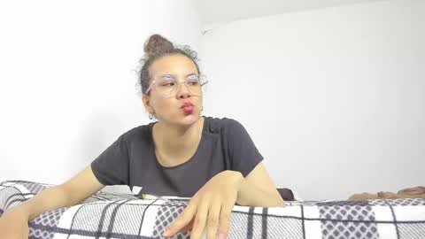 Snapshot of audrey_lawrence chatting on December 2024 03:41:01 PM Audrey online show from December 2024 03:41:01 PM