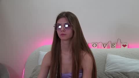 Audrey online show from February 2025 08:05:02 AM