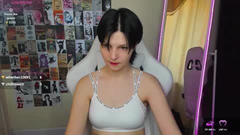 Snapshot of audreyykim chatting on September 2025 10:37:01 AM Audrey online show from September 2025 10:37:01 AM