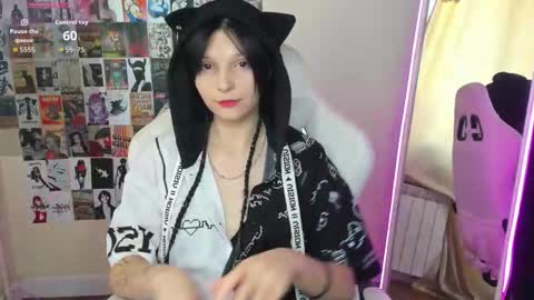 Snapshot of audreyykim chatting on October 2025 09:54:01 AM Audrey online show from October 2025 09:54:01 AM