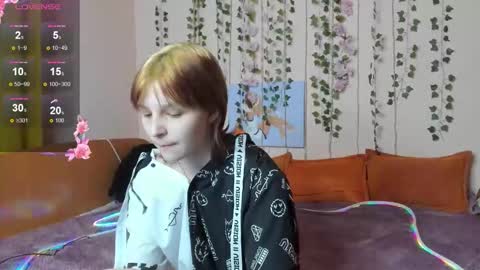 Snapshot of audreyykim chatting on December 2025 08:08:02 AM Audrey online show from December 2025 08:08:02 AM