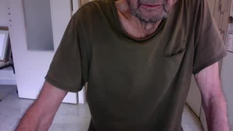 auguste061400 online show from January 2025 09:59:02 AM