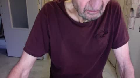 auguste061400 online show from February 2025 10:07:02 AM