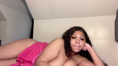 Snapshot of aunyxxx chatting on January 2025 10:06:01 PM aunyxxx online show from January 2025 10:06:01 PM