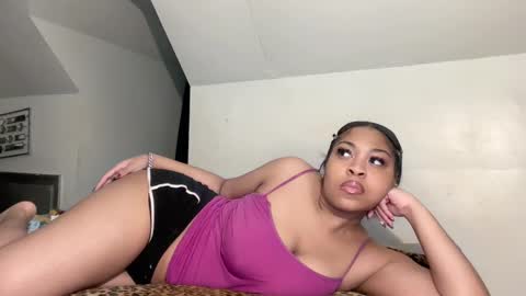 Snapshot of aunyxxx chatting on March 2025 05:09:01 AM aunyxxx online show from March 2025 05:09:01 AM