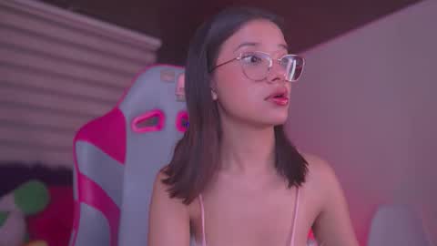 aura_rouss online show from February 2026 02:53:01 AM