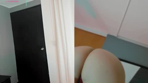 Aura online show from April 2026 02:03:02 PM