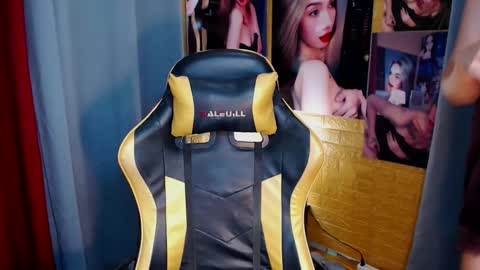 Miss awra online show from September 2025 06:19:02 AM