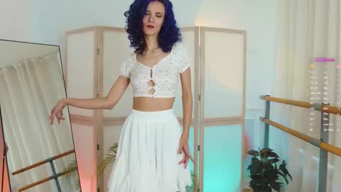 Snapshot of auralana chatting on October 2025 06:44:01 AM Lana online show from October 2025 06:44:01 AM