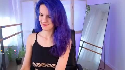 Snapshot of auralana chatting on June 2026 07:17:01 AM Lana online show from June 2026 07:17:01 AM