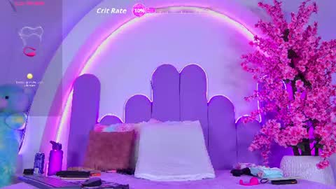 Aura online show from July 2026 07:05:01 PM