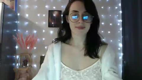 aurelia_619 online show from September 2025 07:31:01 AM