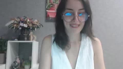 aurelia_619 online show from September 2025 07:21:01 AM