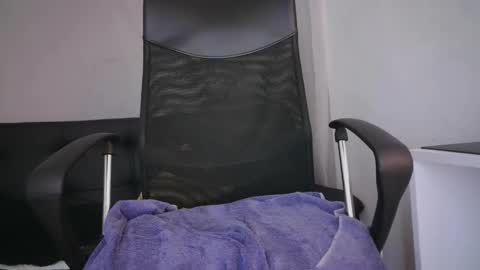 Snapshot of aurora_ath chatting on December 2024 07:32:01 AM Aurora ath online show from December 2024 07:32:01 AM