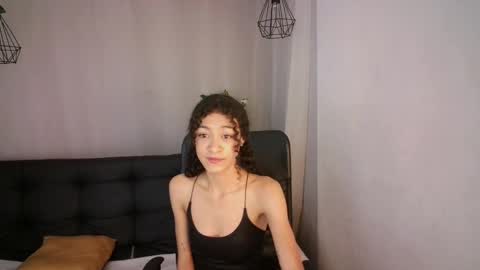 Snapshot of aurora_ath chatting on December 2024 04:31:02 AM Aurora ath online show from December 2024 04:31:02 AM