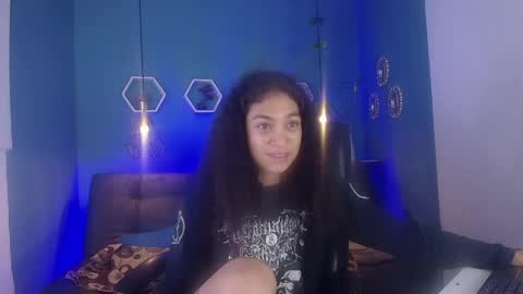 Snapshot of aurora_ath chatting on April 2026 04:24:02 AM Aurora ath online show from April 2026 04:24:02 AM