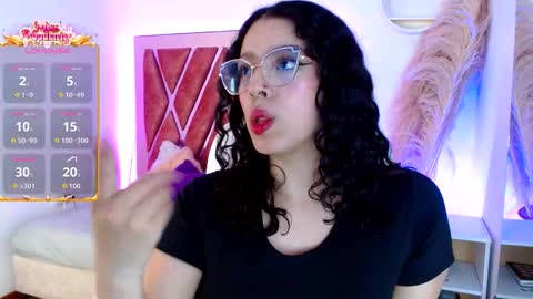 Aurora online show from February 2026 04:38:01 AM