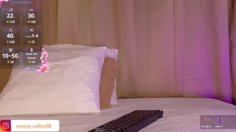 Snapshot of aurora_collins08 chatting on February 2025 06:26:01 PM aurora_collins08 online show from February 2025 06:26:01 PM