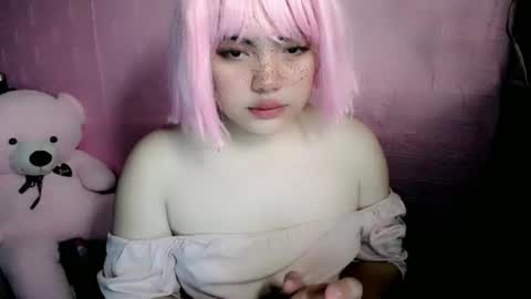 cute online show from November 2025 06:36:02 AM