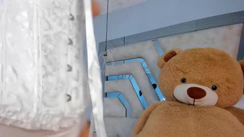 Aurora  online show from January 2026 07:28:02 PM