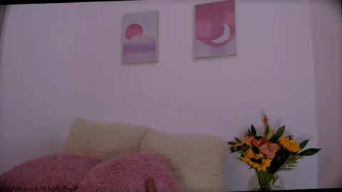 Aurora Ponce online show from September 2025 12:25:01 AM