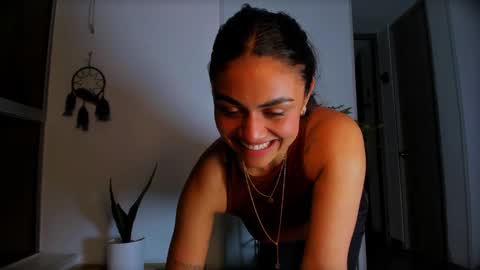 Aurora Ponce online show from October 2025 11:15:01 PM