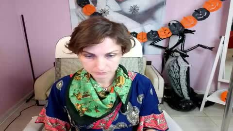 Snapshot of aurorascript chatting on November 2025 03:24:01 PM Aurora online show from November 2025 03:24:01 PM