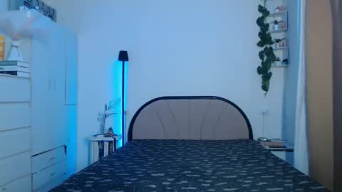 Snapshot of aus_thin02 chatting on February 2026 06:59:02 PM Austin online show from February 2026 06:59:02 PM