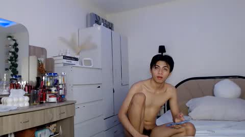 Snapshot of aus_thin02 chatting on March 2026 07:53:02 PM Austin online show from March 2026 07:53:02 PM