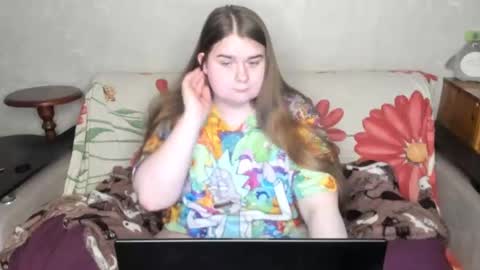 Snapshot of aushpana chatting on February 2025 01:42:01 PM aushpana online show from February 2025 01:42:01 PM