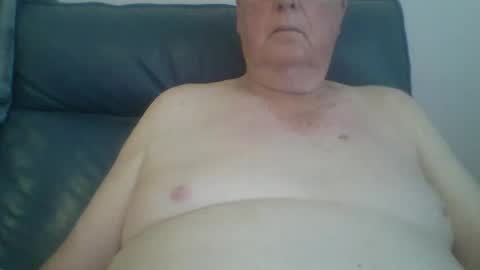 Snapshot of aussie1955 chatting on December 2024 07:58:02 PM aussie1955 online show from December 2024 07:58:02 PM