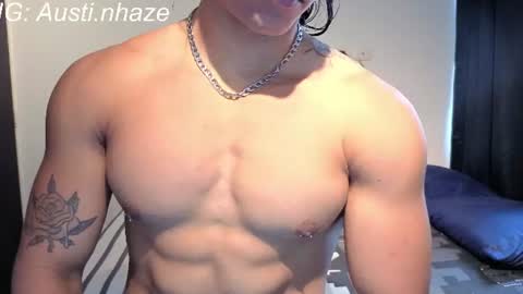 Snapshot of austiin_haze chatting on June 2026 02:52:01 PM Austin online show from June 2026 02:52:01 PM