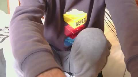 Snapshot of austin24100 chatting on April 2026 09:47:01 AM Austin online show from April 2026 09:47:01 AM