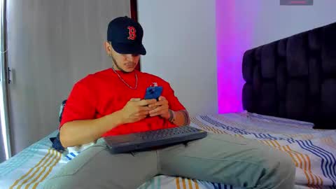 A online show from December 2025 06:48:02 PM