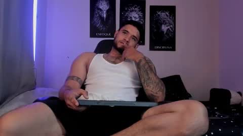 AustinTorres  online show from November 2025 12:21:02 AM