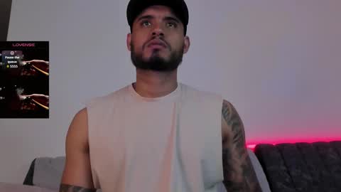 Snapshot of austintorres_ chatting on March 2026 01:54:01 AM AustinTorres online show from March 2026 01:54:01 AM