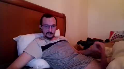 Snapshot of author980 chatting on January 2026 10:31:01 AM author980 online show from January 2026 10:31:01 AM