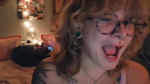 Autie 3 online show from March 2026 03:17:01 AM