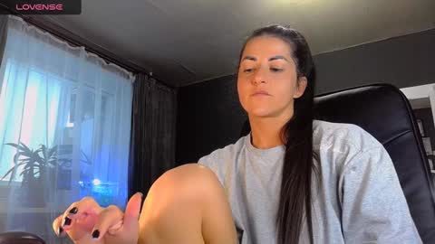 Snapshot of ava__doll chatting on February 2025 12:48:02 PM Ava online show from February 2025 12:48:02 PM