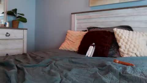 Snapshot of avaa_eve chatting on October 2025 05:44:02 PM Ava Eve online show from October 2025 05:44:02 PM