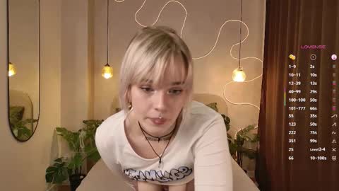 Snapshot of avabloom_ chatting on October 2025 10:21:01 PM avabloom_ online show from October 2025 10:21:01 PM