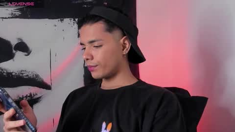 Snapshot of avaggi chatting on November 2025 11:04:02 PM Avaggi online show from November 2025 11:04:02 PM