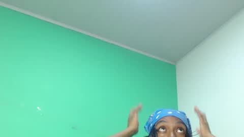 Snapshot of avalericherrycm101 chatting on November 2025 03:53:02 AM avalericherrycm101 online show from November 2025 03:53:02 AM