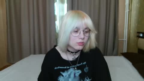 avaobierne online show from June 2026 06:20:01 AM