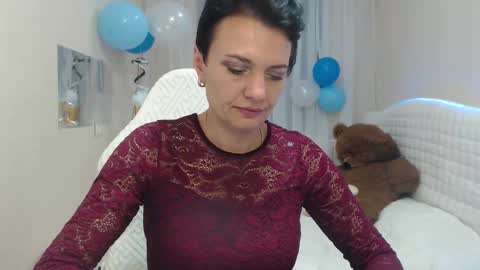 avasaturnian online show from September 2025 12:17:02 PM