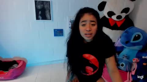 Snapshot of ave_fenix69 chatting on January 2025 08:34:02 PM Valery -- online show from January 2025 08:34:02 PM
