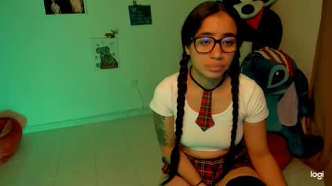 Snapshot of ave_fenix69 chatting on March 2025 01:34:02 AM Valery -- online show from March 2025 01:34:02 AM