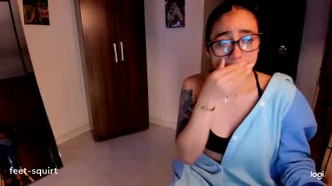 Snapshot of ave_fenix69 chatting on February 2026 02:51:01 AM Valery -- online show from February 2026 02:51:01 AM