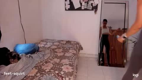 Snapshot of ave_fenix69 chatting on March 2026 08:47:01 PM Valery -- online show from March 2026 08:47:01 PM