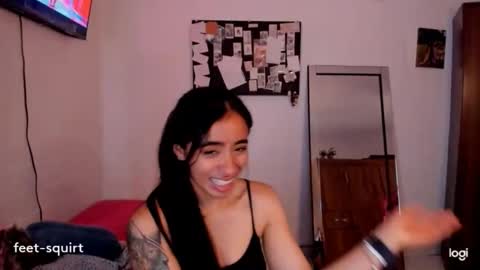 Snapshot of ave_fenix69 chatting on April 2026 09:04:01 PM Valery -- online show from April 2026 09:04:01 PM
